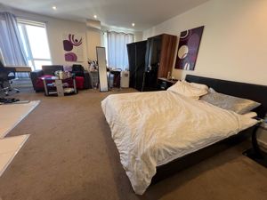 Photo 17- click for photo gallery